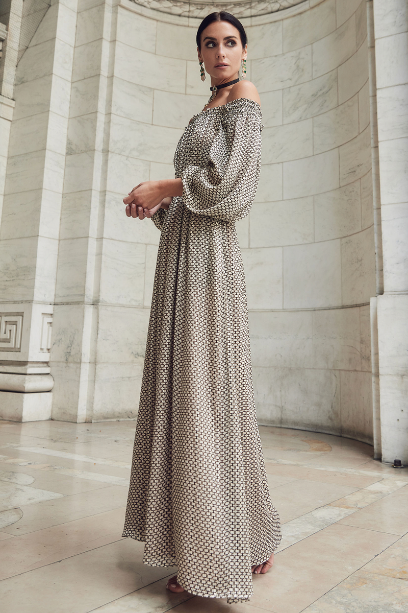 addison metallic tube maxi dress Vacation me is my sentimental favorite : @fashionnova Addison Metallic Tube Maxi Dress - Rust/combo and Renea Heart Thong Mules